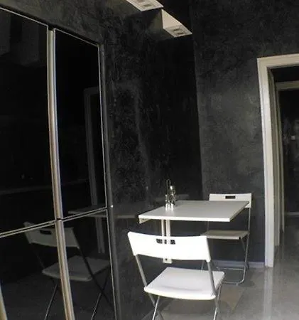 Attic Studio アパート *