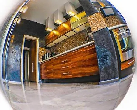 Attic Studio * 索菲亞